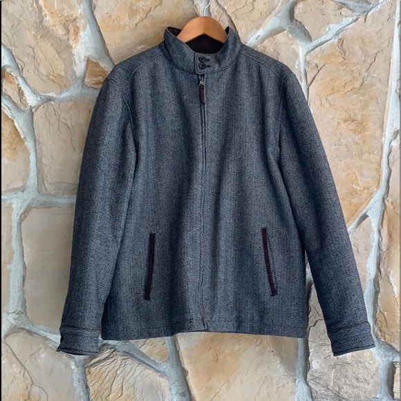 Banana Republic Other - Banana Republic Tan and Brown Zip up Jacket